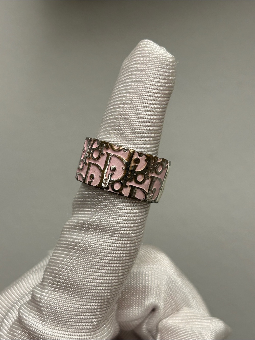 DIOR Vintage Christian Dior Oblique Pink Trotter No. 2 Silvertone Ring • Size 6 - Picture 8 of 10